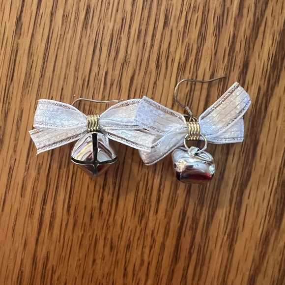 Set of 5 Christmas Earrings - Picture 2 of 5